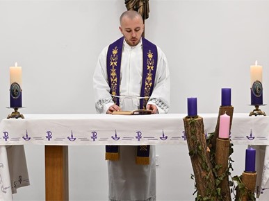 /A/2025/12/E/U šalatskom sjemeništu održana duhovna obnova i Vikend u Sjemeništu (3).jpg