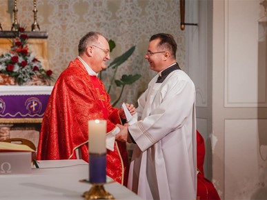 /A/2025/12/E/Vjernici Karlovačkog dekanata hodočastili u Krašić (9).jpg