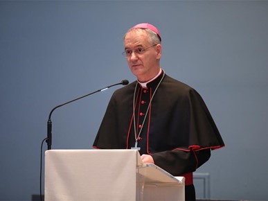 /A/2025/12/F/251218 Predbožićni susret svećenika i redovnika s nadbiskupom Kutlešom (14).JPG