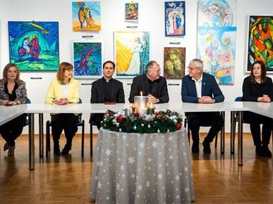 /A/2025/12/G/251222 Božićno čestitanje predstavnika vlasti i vjerskih zajednica održano u Karlovcu (1).jpg