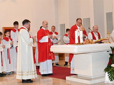 /A/2025/2/C/​Svečanom akademijom i misnim slavljem proslavljeno Stepinčevo u Zaprešiću2025 (1).JPG