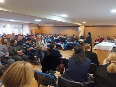 /A/2025/2/D/U Duhovnom centru u Granešini održana duhovna obnova za odrasle i kateheza za djecu (2).jpg