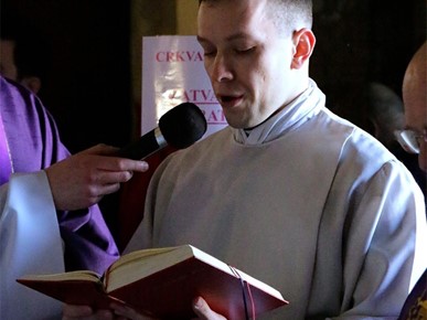 /A/2025/3/B/Blagoslovljene obnovljene postaje križnog puta u Župi sv. Anastazije i Samoboru (14).jpg