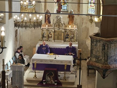 /A/2025/3/B/U Novigradu na Dobri u službu uveden svećenik s Filipina (1).jpg