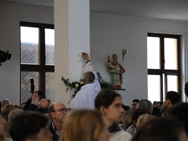 /A/2025/3/Posveta crkve sv Mihaela u Dubravi/1_250330 posveta crkve sv. Mihaela (23).JPG