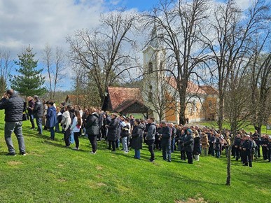 /A/2025/4/B/Hodočasnički križni put u Novigradu na Dobri (4).jpg