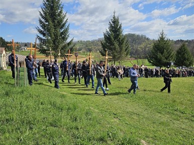 /A/2025/4/B/Hodočasnički križni put u Novigradu na Dobri (6).jpg