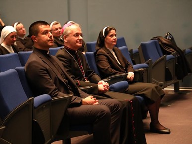 /A/2025/4/B/Korizmeni susret nadbiskupa Kutleše i redovnica Zagrebačke nadbiskupije (12).JPG