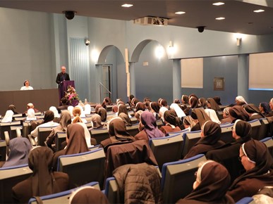 /A/2025/4/B/Korizmeni susret nadbiskupa Kutleše i redovnica Zagrebačke nadbiskupije (14).JPG