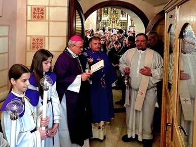 /A/2025/4/C/Biskup Gorski krštenje u Vukovini (2).jpg .jpg