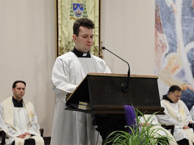 /A/2025/4/C/Biskup Gorski susreo se s katekumenima i odraslim pripravnicima za sakramente kršćanske inicijacije (3).JPG