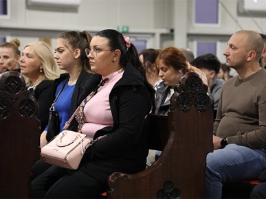 /A/2025/4/C/Biskup Gorski susreo se s katekumenima i odraslim pripravnicima za sakramente kršćanske inicijacije (4).JPG