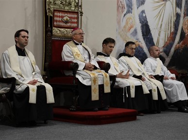 /A/2025/4/C/Biskup Gorski susreo se s katekumenima i odraslim pripravnicima za sakramente kršćanske inicijacije (5).JPG