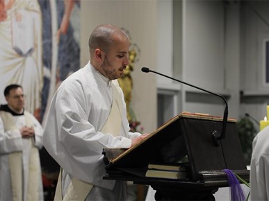 /A/2025/4/C/Biskup Gorski susreo se s katekumenima i odraslim pripravnicima za sakramente kršćanske inicijacije (9).JPG