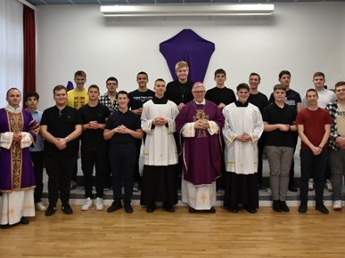 /A/2025/4/C/nasle (2).jpg