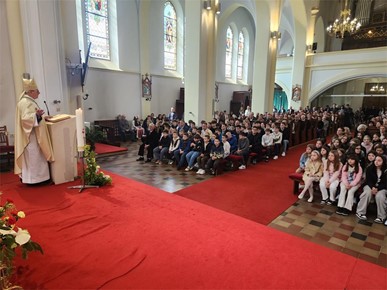 /A/2025/4/D/Biskup Gorski predvodio misno slavlje Nedjelje uskrsnuća Gospodnjega u Krapini (1).jpg