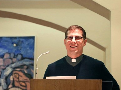 /A/2025/4/D/Održana duhovna obnova „Ljubio ih je do kraja“ za djelatnike HKS-a (2).jpg