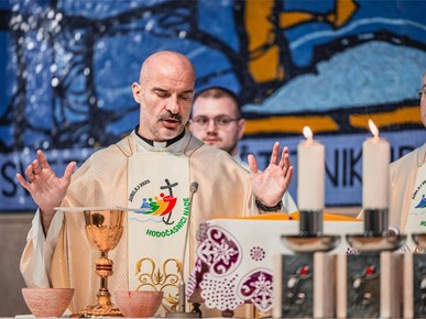 /A/2025/4/E/250417-VCetvrtakPavlovic (15).jpg