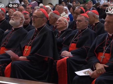 /A/2025/4/E/Kardinal Bozanić sudjelovao na molitvi Večernje u bazilici Svete Marije Velike (5).jpeg