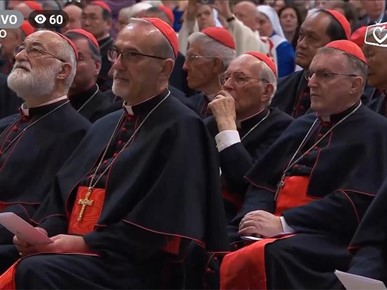 /A/2025/4/E/Kardinal Bozanić sudjelovao na molitvi Večernje u bazilici Svete Marije Velike (6).jpeg