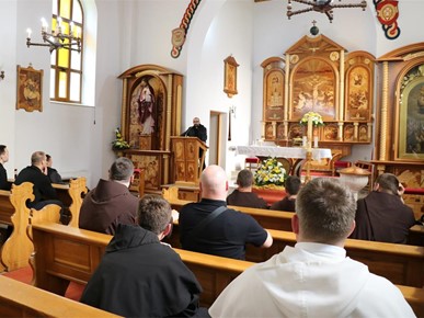 /A/2025/4/F/Duhovno-studijsko putovanje polaznika Đakonske pastoralne godine u Bosnu i Hercegovinu (11).JPG