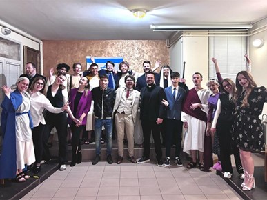 /A/2025/4/F/Mladi u Utrinama odigrali predstavu Suđenje Isusu (2).jpeg