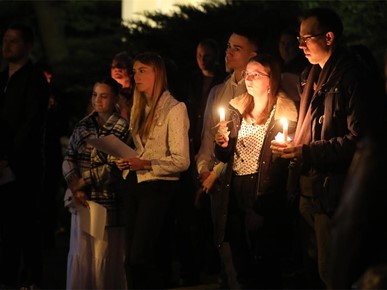 /A/2025/4/Križni put za mlade na Ksaveru/250411 Križni put za mlade na Ksaveru (9).JPG