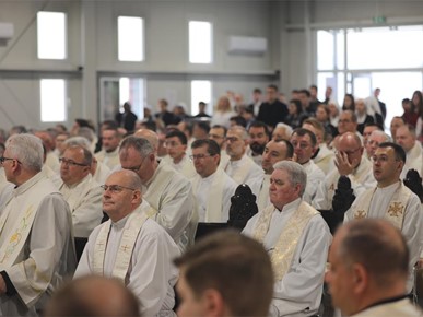 /A/2025/4/Misa posvete ulja - Veliki četvrtak/250417 Misa posvete ulja (13).JPG