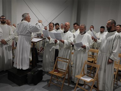 /A/2025/4/Misa posvete ulja - Veliki četvrtak/250417 Misa posvete ulja (25).JPG