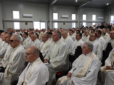 /A/2025/4/Misa posvete ulja - Veliki četvrtak/250417 Misa posvete ulja (8).JPG