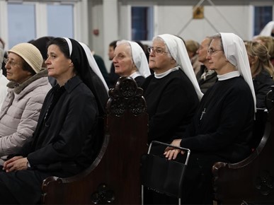 /A/2025/4/Misa večere Gospodnje - Veliki četvrtak/Nadbiskup Kutleša predvodio Misu večere Gospodnje (1).JPG