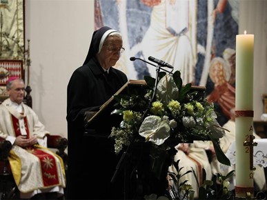 /A/2025/4/Vazmeno bdjenje - Velika subota/Nadbiskup Kutleša predvodio Vazmeno bdjenje (12).JPG