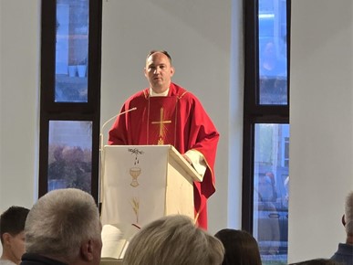 /A/2025/5/A/Dekanatska misa zadušnica za blagopokojnog papu Franju (7).jpeg