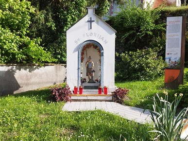 /A/2025/5/A/Florijanska procesija u Župi sv. Anastazije u Samoboru (17).jpg