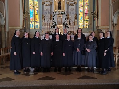 /A/2025/5/A/Generacijski susret Milosrdnih sestara sv. Križa (1).jpeg