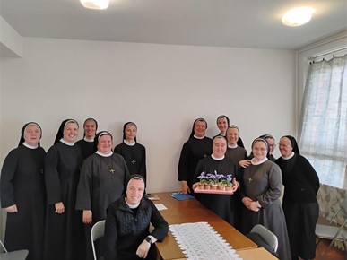 /A/2025/5/A/Generacijski susret Milosrdnih sestara sv. Križa (3).jpeg