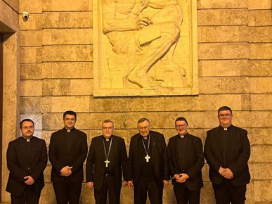 /A/2025/5/A/Kardinali Bozanić i Puljić uoči konklave u Domu sv. Marte (2).jpeg