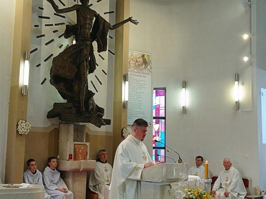 /A/2025/5/A/Obilježena 54. godišnjica Župe Isusova Uskrsnuća u Sesvetskom Kraljevcu (3).jpg