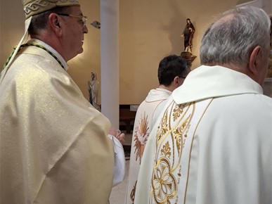 /A/2025/5/B/Biskup Šaško u Maksimiru predvodio misno slavlje za žrtve partizansko-komunističkog nasilja (1).jpg