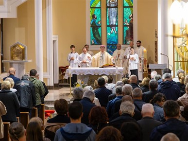 /A/2025/5/B/Biskup Šaško u Maksimiru predvodio misno slavlje za žrtve partizansko-komunističkog nasilja (8).jpg