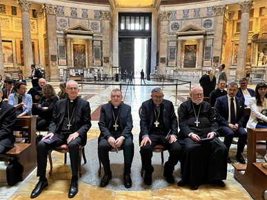 /A/2025/5/B/Kardinal Bozanić prisustvovao koncertu Vokalista ansambla LADO u Rimu (4).jpg