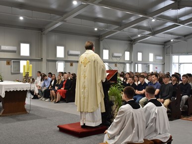 /A/2025/5/C/Misa zahvalnica maturanata NKG-a (9).jpg