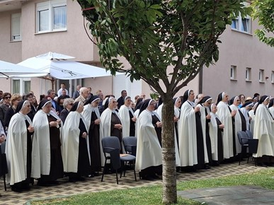 /A/2025/5/C/Proslavljena 100. obljetnica osnutka samostana sv. Terezije od Malog Isusa (2).jpg