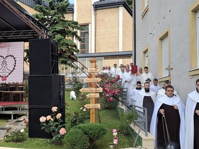 /A/2025/5/C/Proslavljena 100. obljetnica osnutka samostana sv. Terezije od Malog Isusa (6).jpg