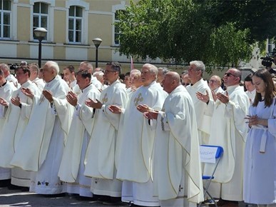 /A/2025/5/C/misa prigodom 25. obljetnice uspostave Gospićko-senjske biskupije (13).jpg