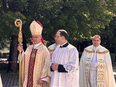 /A/2025/5/C/misa prigodom 25. obljetnice uspostave Gospićko-senjske biskupije (17).jpg