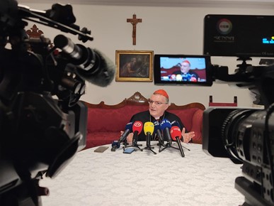 /A/2025/5/HABEMUS PAPAM/​Izjava kardinala Bozanića za hrvatske medije nakon izbora novog pape Lava XIV (3).jpeg