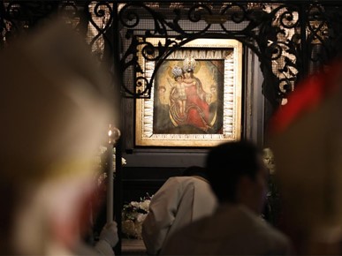 /A/2025/5/Majka Božja od Kamenitih vrata/250531 procesija_ (15).JPG