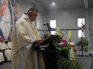 /A/2025/5/Susret - redovnici i proprefekt/250528 misa (14).JPG