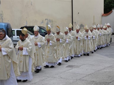 /A/2025/5/Susret - redovnici i proprefekt/250528 misa (5).JPG